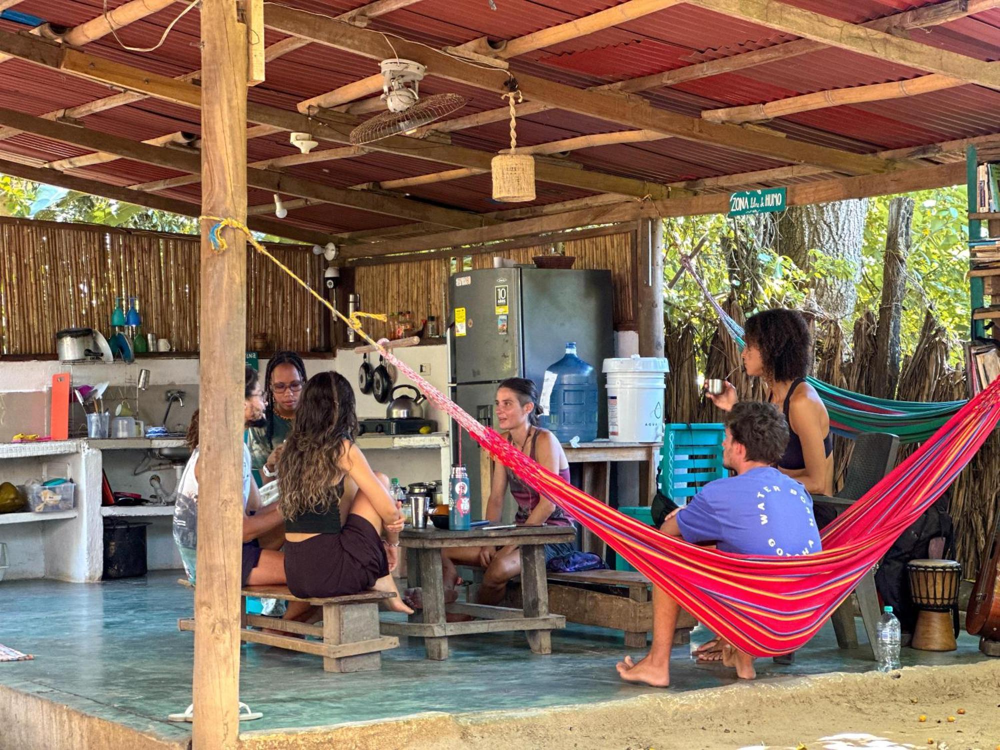 La Aldea Hostel, Camping Y Hamacas Palomino Exterior photo